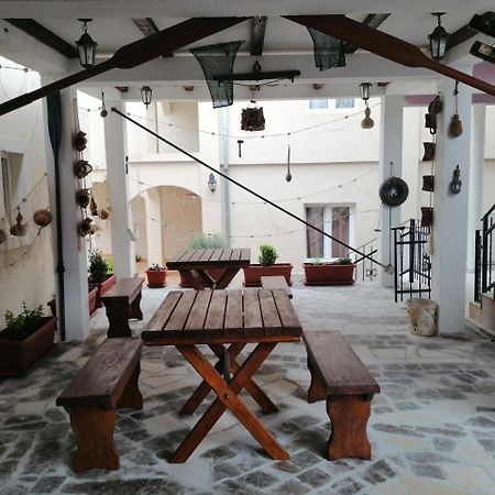 Apartments Bella Di Boka Tivat Exterior photo