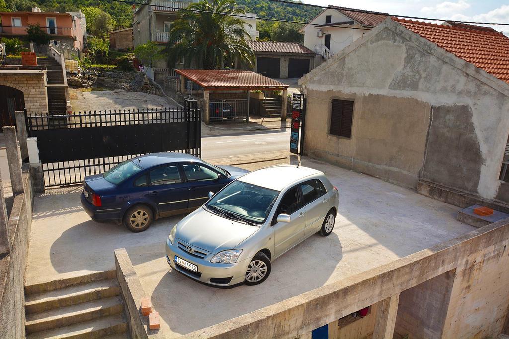 Apartments Bella Di Boka Tivat Exterior photo