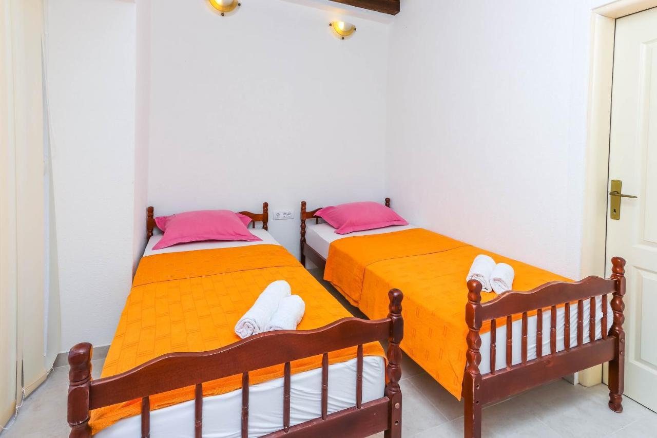 Apartments Bella Di Boka Tivat Exterior photo